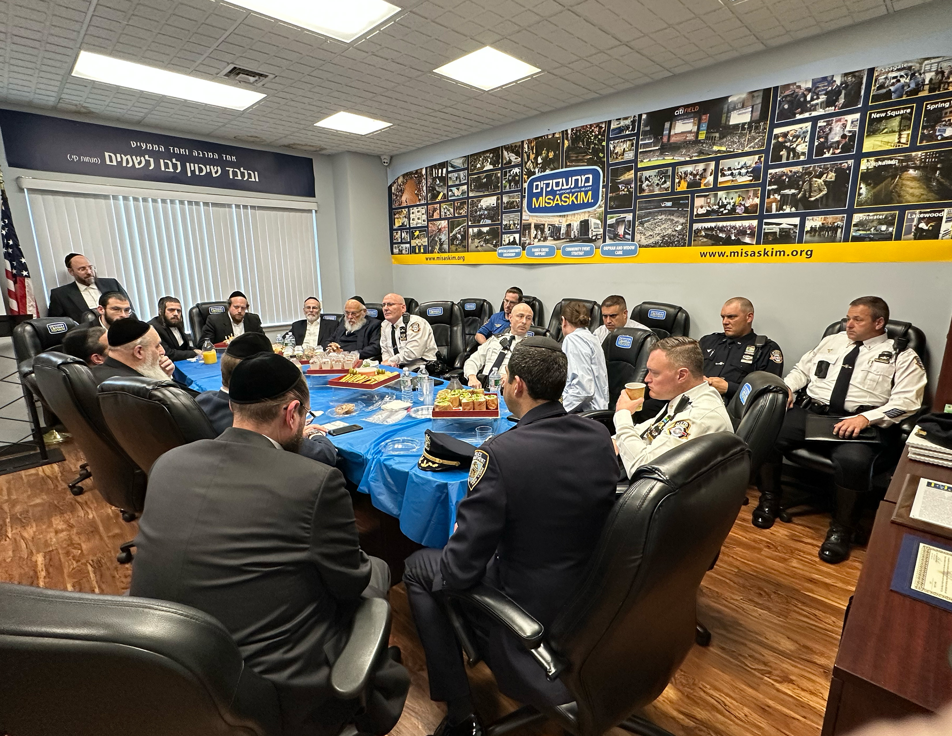NYPD Highway Brass Tours Brooklyn With Hatzolah, Shomrim, Misaskim, and Chaverim Leaders